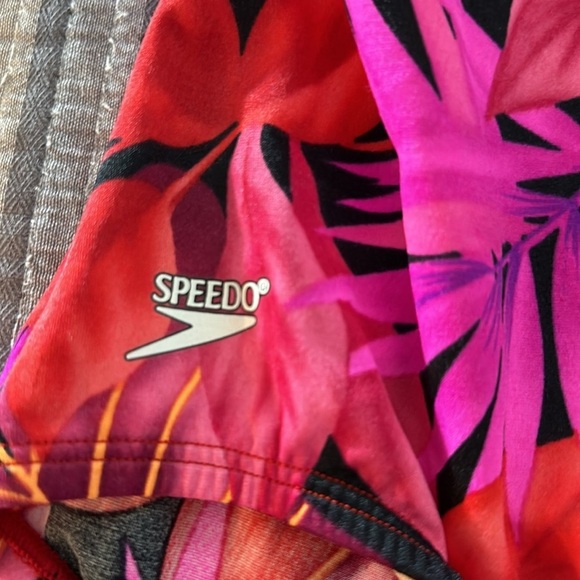 SPEEDO Pink & Black Tropical Ultraback Endurance Swimsuit Size 8 EUC #2494 - Picture 5 of 8
